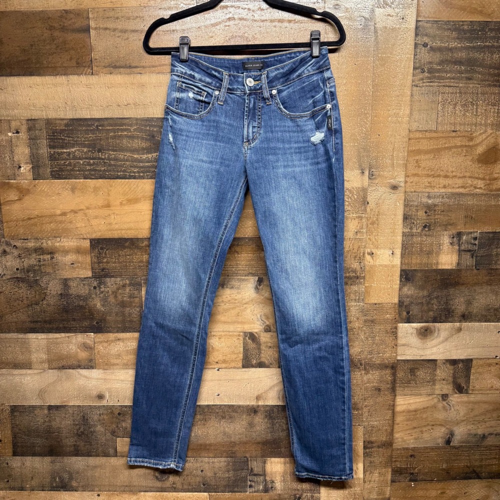 Silver Jeans Co Boyfriend Jeans Medium Wash Distressed Denim W26 L30